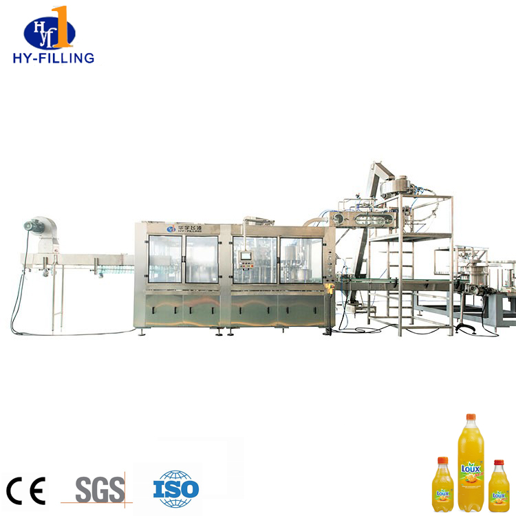 Línea de producción embotellada de CSD competitiva / planta embotelladora de bebidas carbonatadas