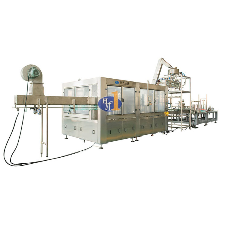 Línea de producción embotellada de CSD de alta precisión / planta embotelladora de bebidas carbonatadas / máquina de agua carbonatada